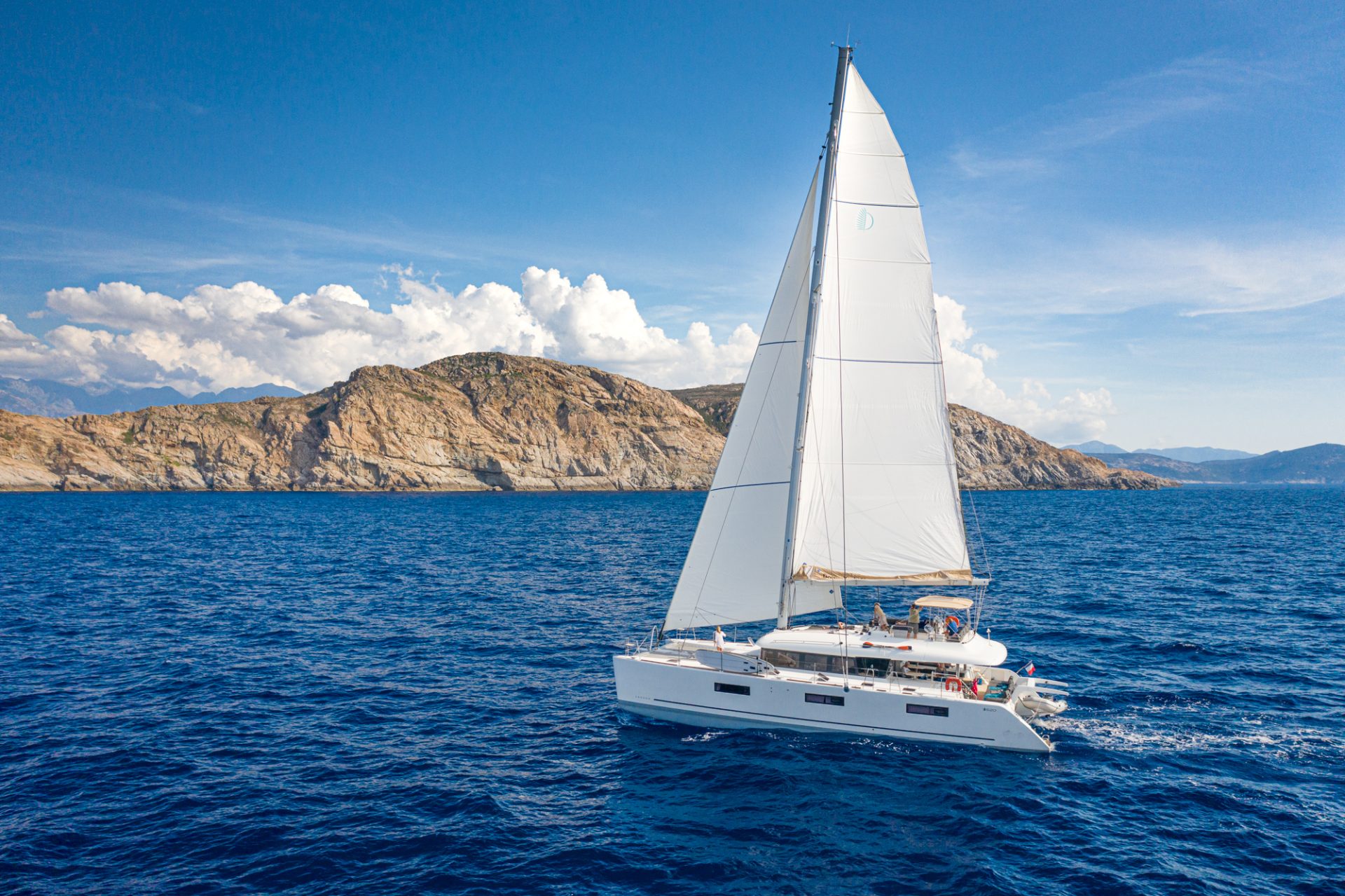 Lagoon 620
