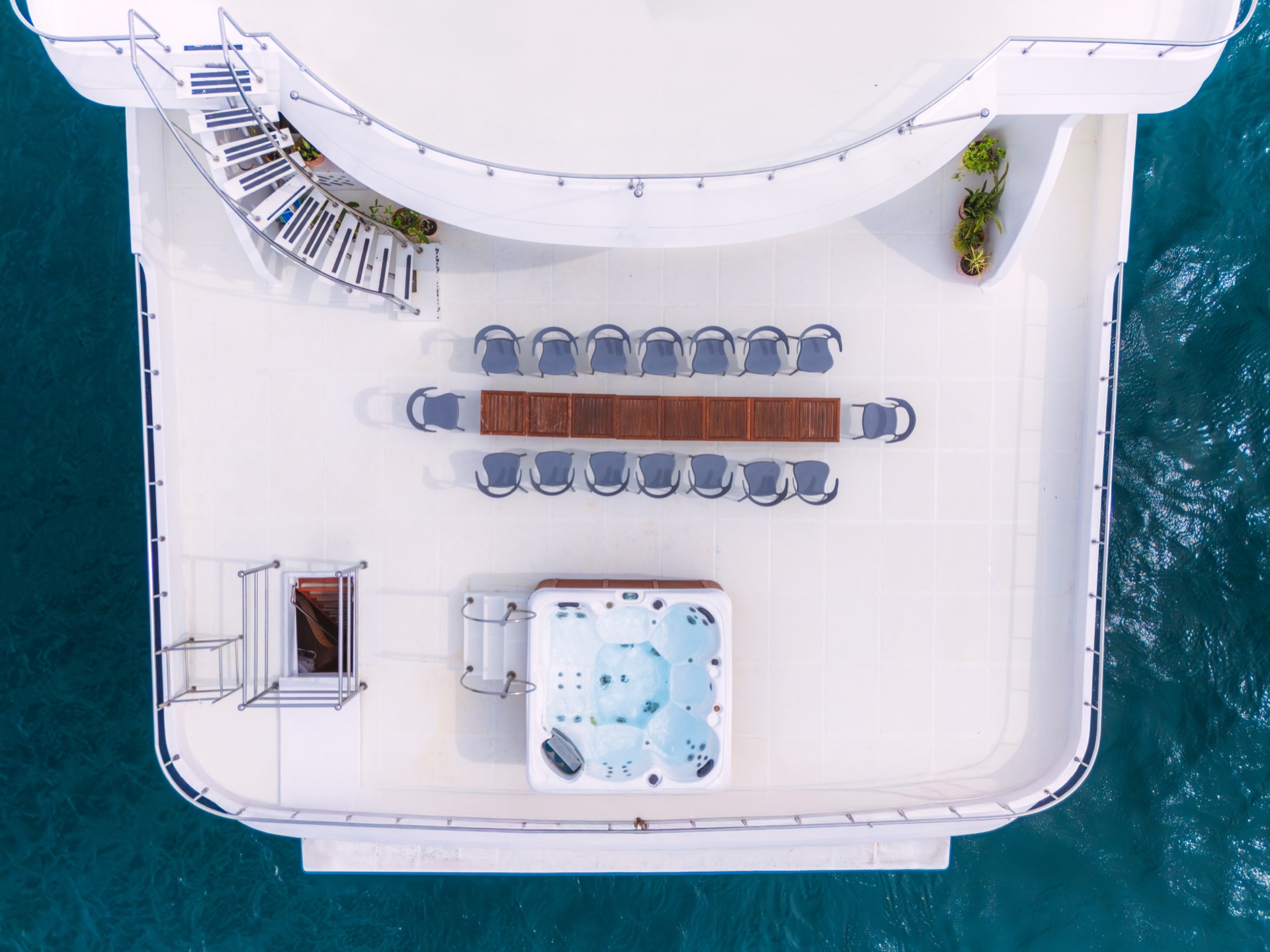 Jacuzzi paluba ZEN — letecký pohled